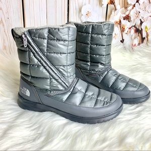 🆕 The NorthFace Thermoball Microbaffle zip bootie